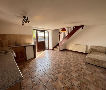 2 bedroom barn conversion to rent - Photo 4