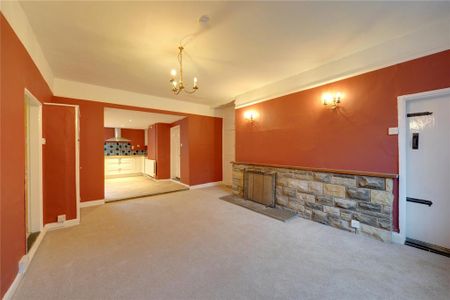 6 bedroom detached house to rent - Photo 2