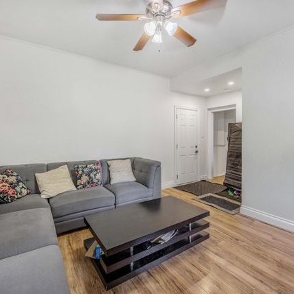 For Lease - 109 Botfield Avenue, Toronto, Ontario - Photo 1