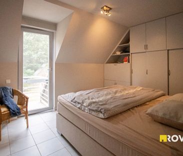 Zeer rustig gelegen appartement op 2e verdieping met ondergrondse garage! - Photo 3