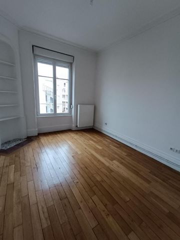 Location Appartement 3 pièces 62m² NANCY 54000 - Photo 2