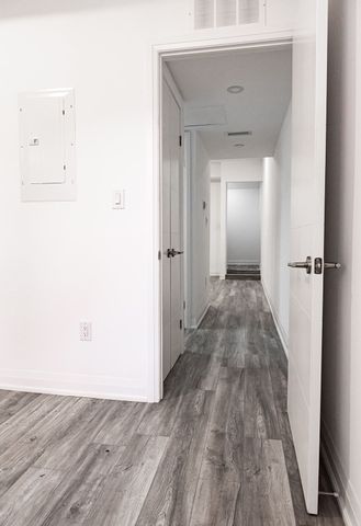 For Lease - 219 Jarvis Street Unit# 1, Toronto, Ontario - Photo 3