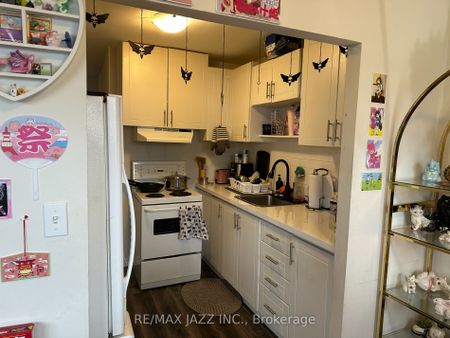 For Lease - 43 Wayne Avenue Unit# 2, Oshawa, Ontario - Photo 4