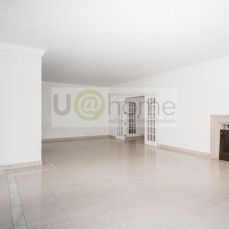 Apartamento T4 - Photo 1