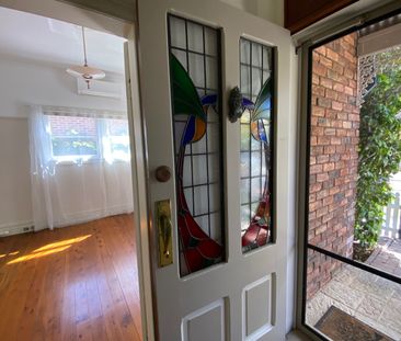 6 Vine Street, Ashfield NSW 2131 - House For Rent | Domain - Photo 4