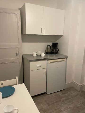 Location Appartement 2 pièces 30m² - Photo 3