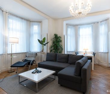 ELEGANT EINGERICHTETE ALTBAUWOHNUNG ZU VERMIETEN - Photo 4