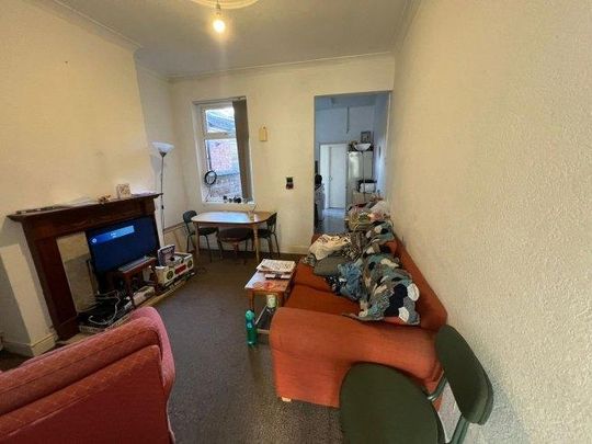 3 bedroom house share to rent - Photo 1