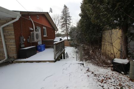 For Lease - 405 Main Street Unit# Unit 4, Guelph/Eramosa, Ontario - Photo 4