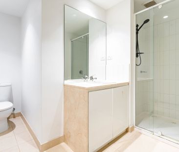 2601/8 Downie Street, Melbourne - Photo 6
