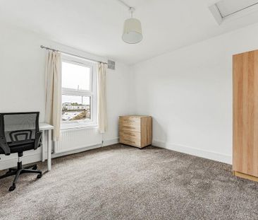4 bedroom maisonette to rent - Photo 6