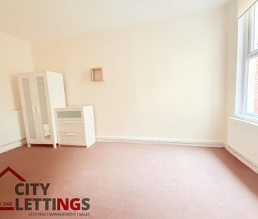 1 bedroom ground floor flat to rent - Photo 4
