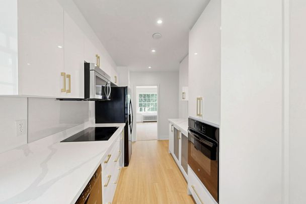 For Lease - 50 Plymbridge Road, Toronto, Ontario - Photo 1