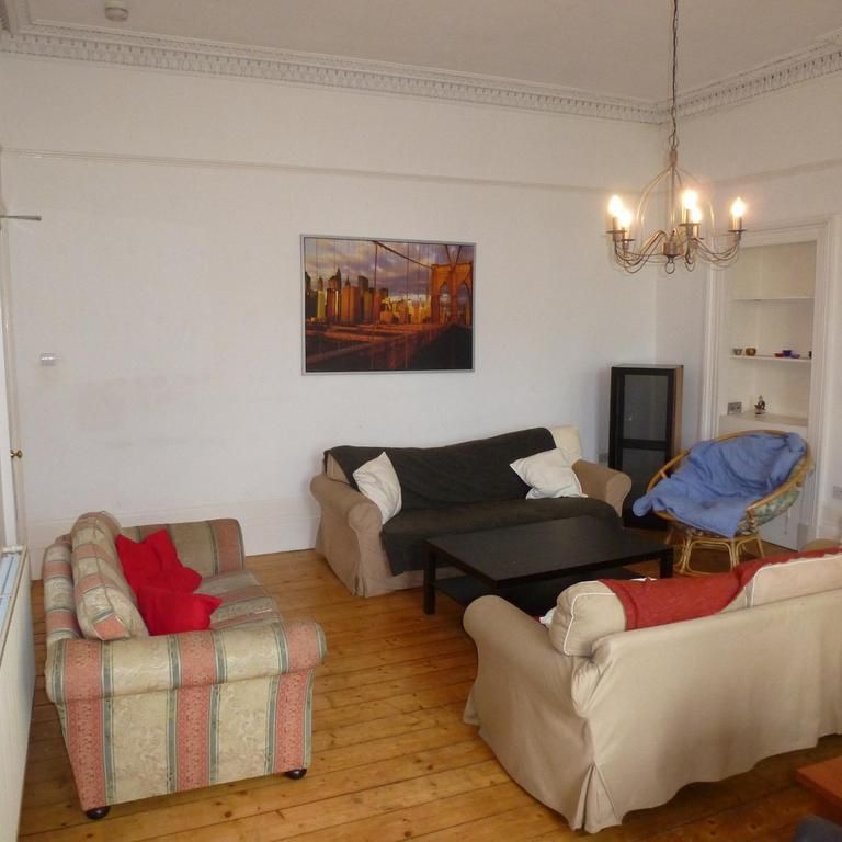 5 bedroom apartment to rent - Photo 1