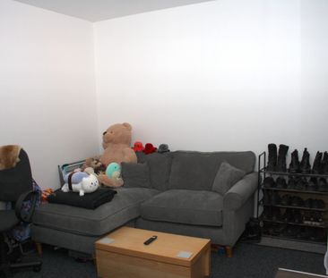 Flat 3 – The Old Bank – 1 Bed - Photo 2