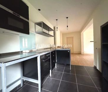 Location Appartement 2 pièces 41 m2 à Lons-le-Saunier - Photo 2