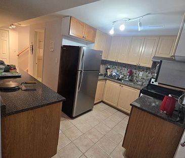 For Lease - 22 Misty Hills Trail, Toronto, Ontario - Photo 1