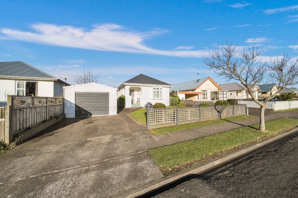 52 Waihi Road, Hawera - Photo 1