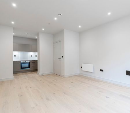 St. Georges Road, Cheltenham GL50 3FL - Photo 3