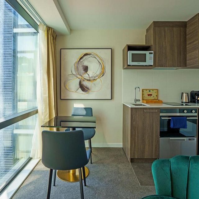 Studio King Apartment - Photo 1