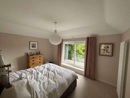 Manton Hollow, Marlborough, SN8 - Photo 2