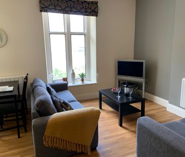 2 Bed Flat, Western Bank, S10 - Photo 2