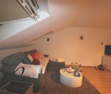 * SCHUCKELIGES NEST FUER SINGLES IN ST. TÖNIS! 1-ZIMMER Mansarden-A... - Foto 1