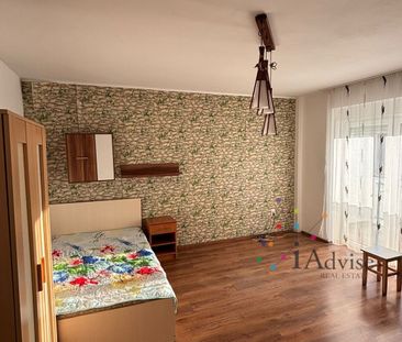 Inchiriere apartament 3 camere - Photo 5