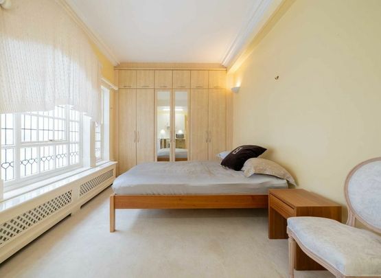 Jermyn Street - Photo 1