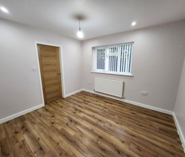 Blakedown Road, Halesowen, B63 4NE - Photo 5