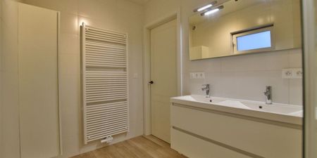 Appartement te huur in Hamme voor € 990 met 2 slaapkamers - Photo 3