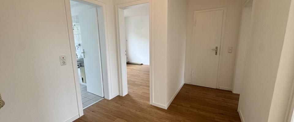Traumhaft renovierte 2 Zimmer mit Balkon zentral gelegen auf der Dortmunder Straße! - Foto 1