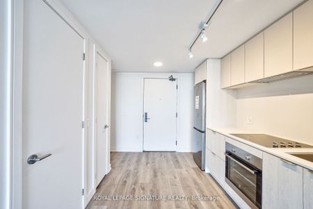 For Lease - 1 Jarvis Street Unit# 1421, Hamilton, Ontario - Photo 3