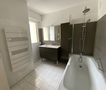 Location Appartement 5 pièces 103m² EVREUX 27000 - Photo 6