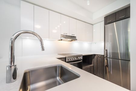 1008 Pandora Avenue, Victoria - Photo 2