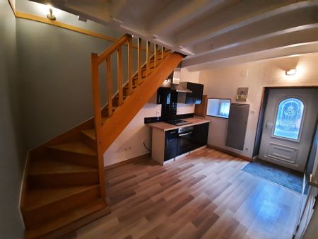Location Maison 2 pièces 43m² JARNY 54800 - Photo 2