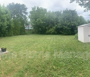 $2,195 / 3 br / 1 ba / Beautiful 3-Bedroom Upper Unit in Thorold! - Photo 1