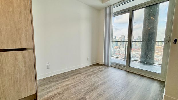 For Lease - 180 Front Street Unit# 2916, Toronto, Ontario - Photo 1