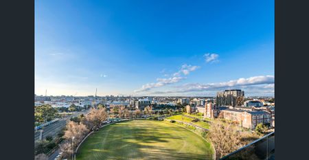 Premium Furnished 3-Bedroom Apartment in South Yarra - Photo 5