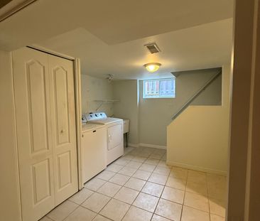 For Lease - 11 Thorncroft Crescent, Ajax, Ontario - Photo 5