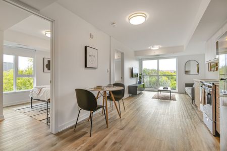 Premium Apartment Rentals - Photo 3