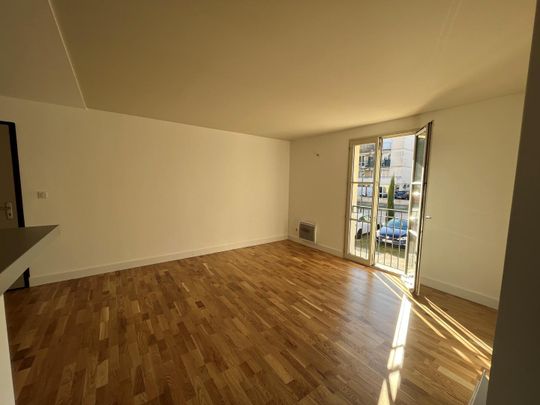 location Appartement F3 DE 63.2m² À VILLENEUVE LES AVIGNON - Photo 1