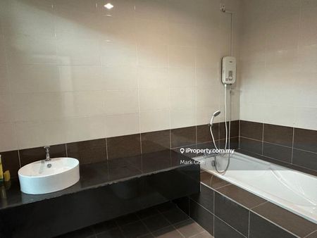 Southbay Residence, Batu Maung - Photo 2