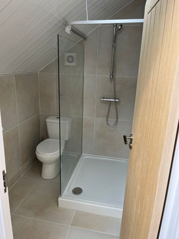 Room in a Shared House, Sandringham Road, IG11 - Photo 5