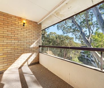 Private Two-Bedroom Apartment in a Peaceful Lane Cove Setting - Photo 5