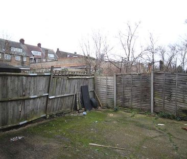 Eton Avenue, Wembley, Middlesex, HA0 - Photo 6
