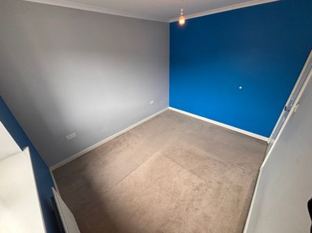 Lower Lodge Avenue, Rugby - Photo 5