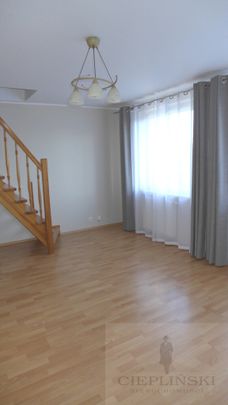 4 pokoje na wynajem - Zdjęcie 1