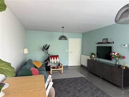 Appartement te huur - Photo 1