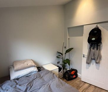 4 bedroom detached house to rent - Photo 6